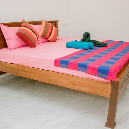 Navodya Guest Mirissa Hotel Екстериор снимка