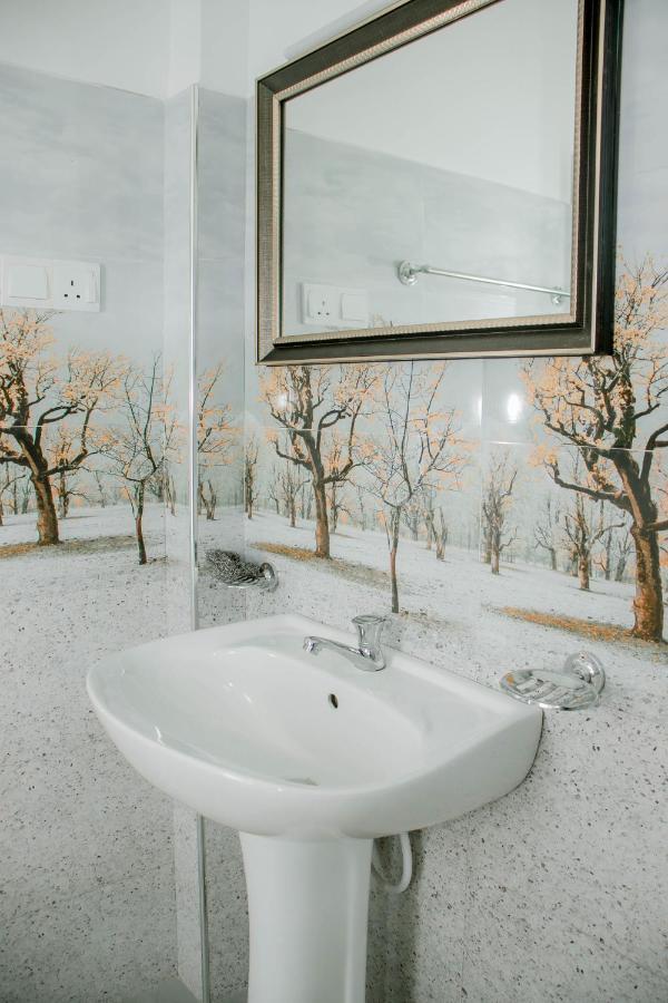 Navodya Guest Mirissa Hotel Екстериор снимка