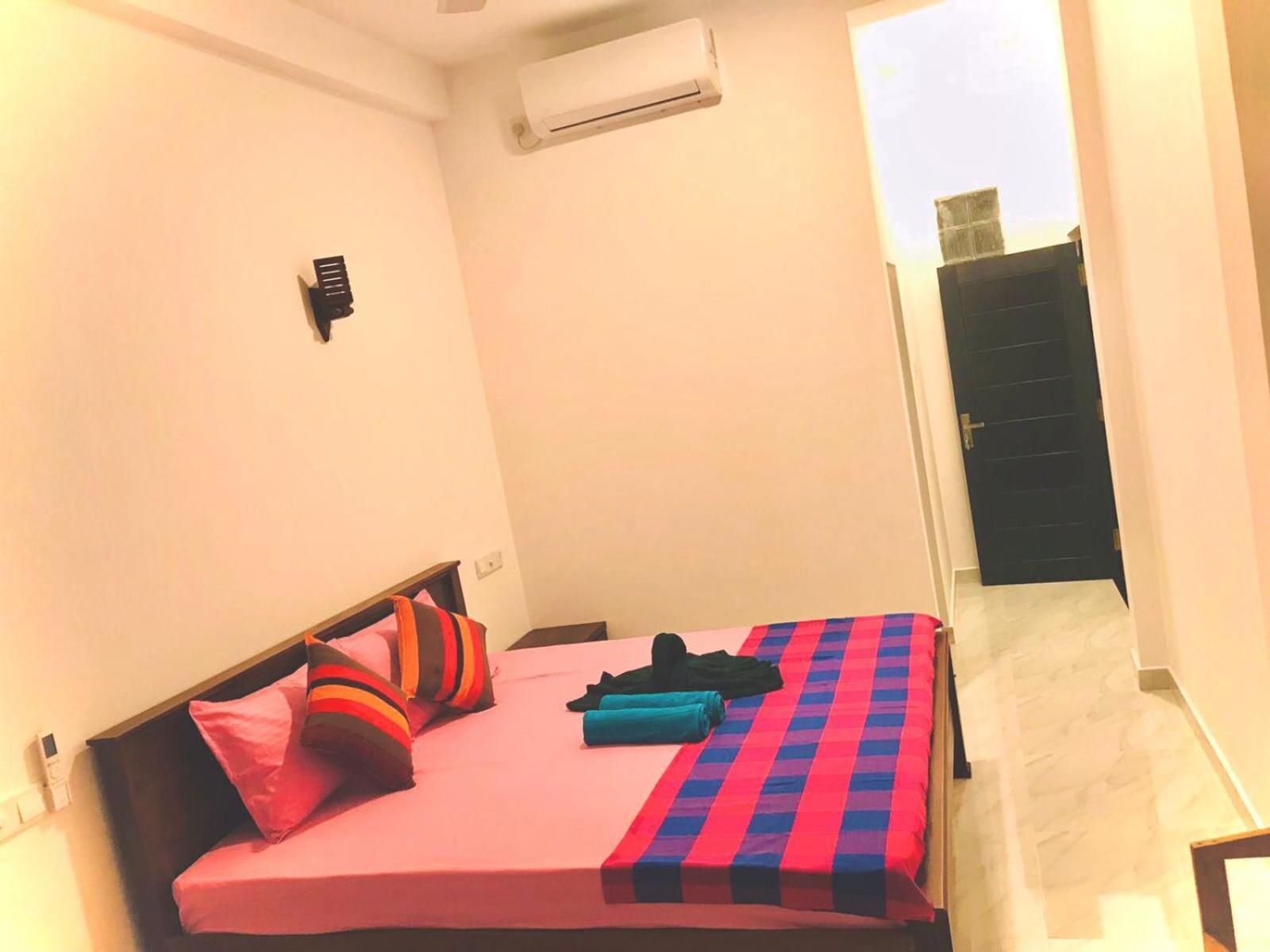 Navodya Guest Mirissa Hotel Екстериор снимка