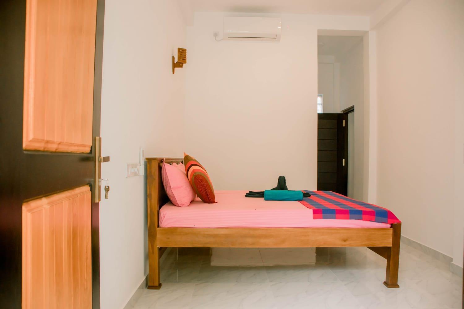 Navodya Guest Mirissa Hotel Екстериор снимка