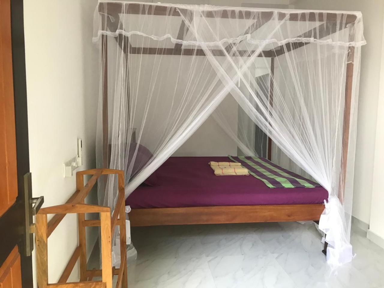 Navodya Guest Mirissa Hotel Стая снимка